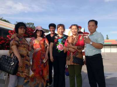 平安萬家 隆興家政服務行業 --訪大連市平安興隆家政服務公司總經理楊愛平